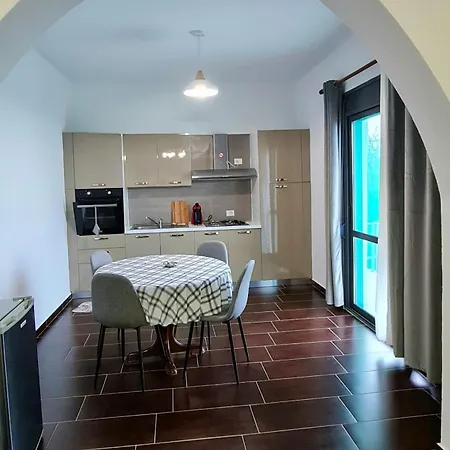 Senkaj Сasa de vacaciones Vlorë